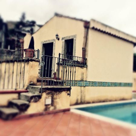 The Clock Houses Borgo Gallodoro Letoianni Exterior foto