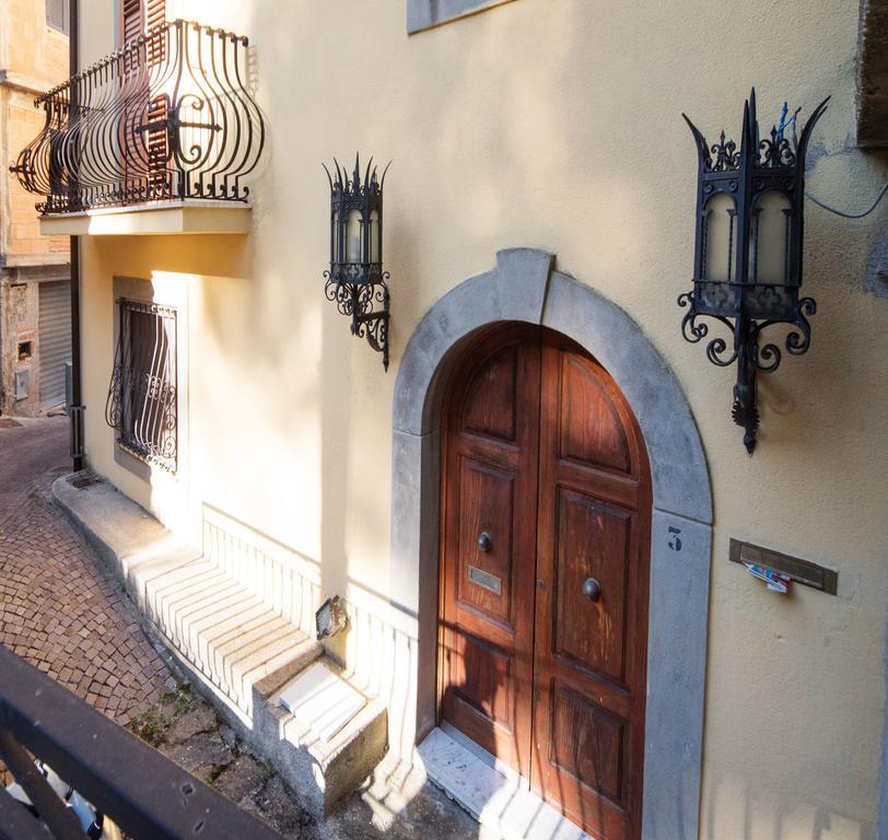 The Clock Houses Borgo Gallodoro Letoianni Exterior foto