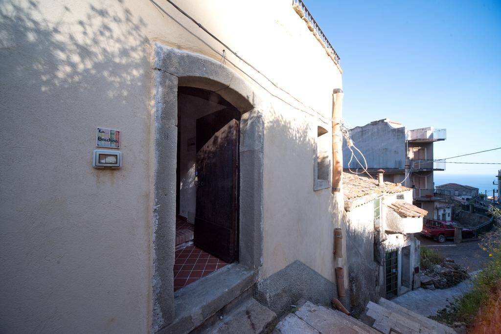 The Clock Houses Borgo Gallodoro Letoianni Exterior foto