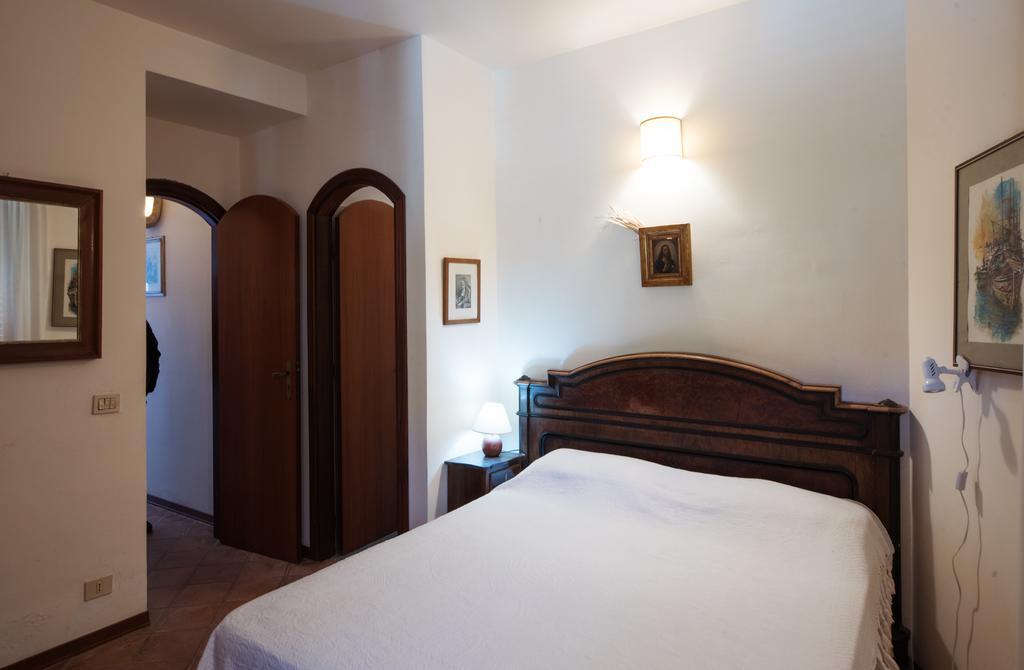 The Clock Houses Borgo Gallodoro Letoianni Exterior foto
